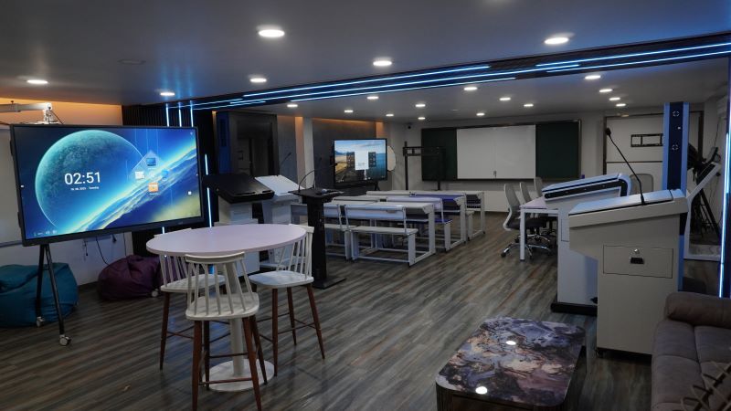 ALTOP Smart Classroom solutions and Interactive Flat Panel display in the factory experience center.